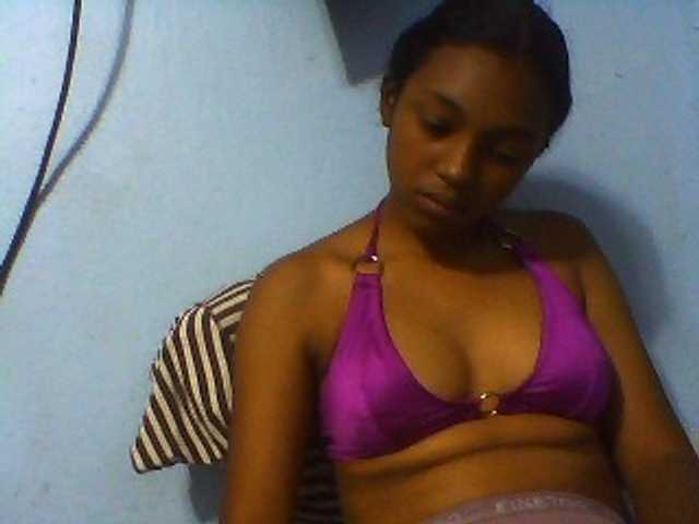 Tifatifa live cam on BongaCams