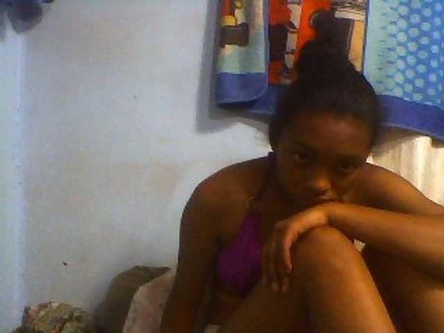 Tifatifa live cam on BongaCams
