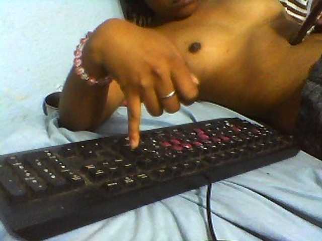Tifatifa live cam on BongaCams