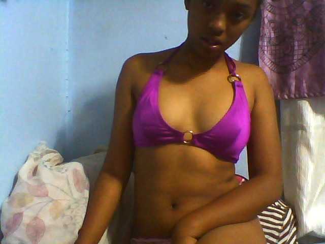 Tifatifa live cam on BongaCams