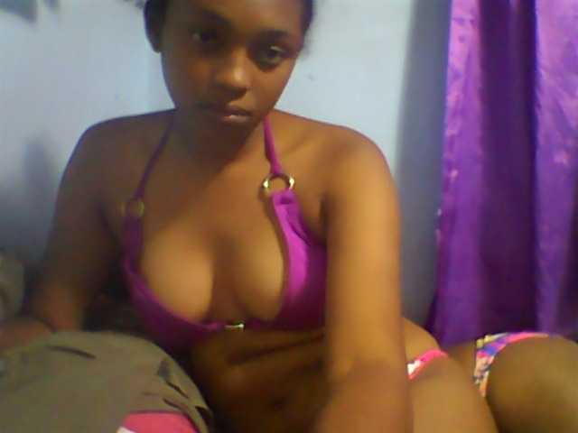 Tifatifa live cam on BongaCams