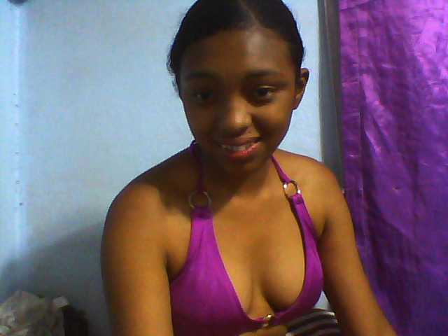 Tifatifa live cam on BongaCams