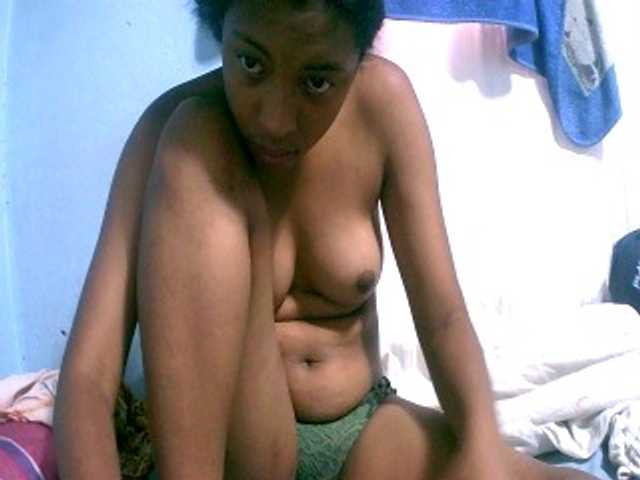 Tifatifa live cam on BongaCams