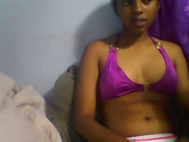 Tifatifa live cam on BongaCams