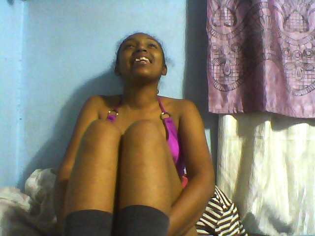 Tifatifa live cam on BongaCams