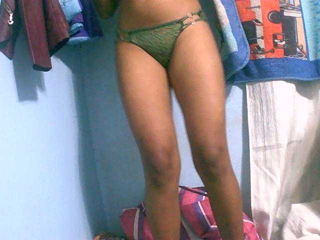 Tifatifa live cam on BongaCams