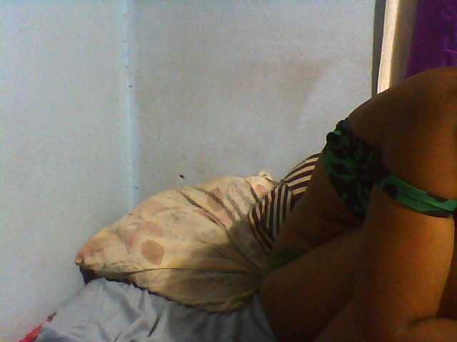Tifatifa live cam on BongaCams