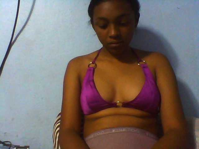 Tifatifa live cam on BongaCams