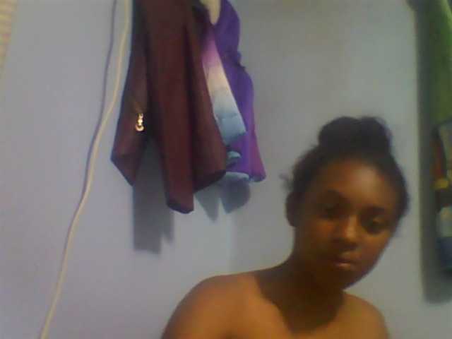 Tifatifa live cam on BongaCams