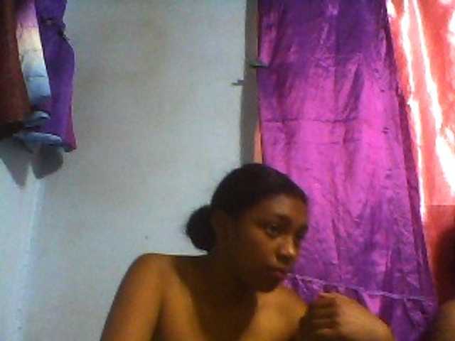 Tifatifa live cam on BongaCams