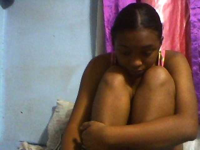 Tifatifa live cam on BongaCams