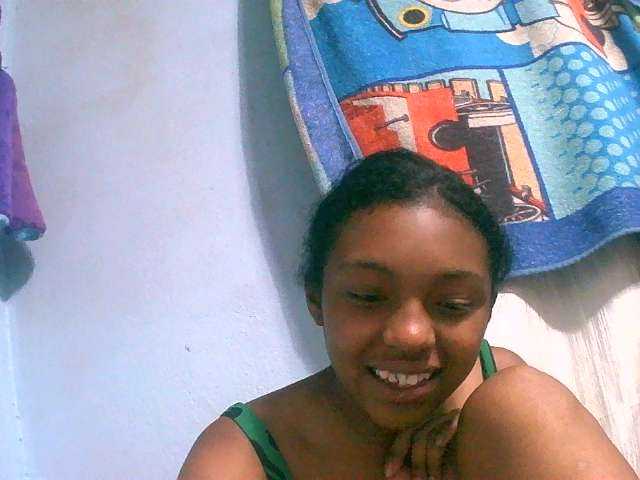 Tifatifa live cam on BongaCams
