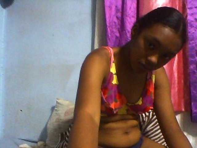 Tifatifa live cam on BongaCams