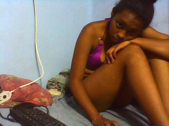 Tifatifa live cam on BongaCams