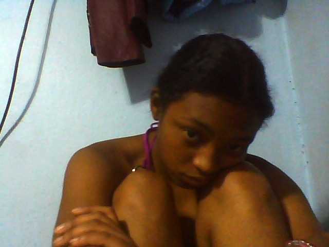 Tifatifa live cam on BongaCams