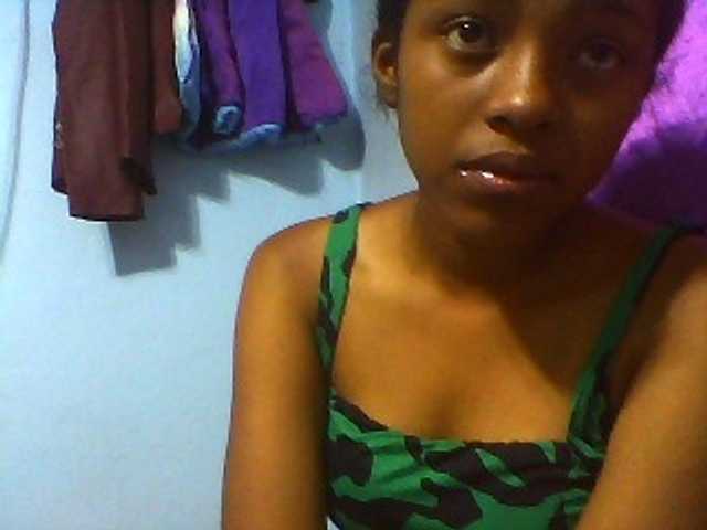 Tifatifa live cam on BongaCams