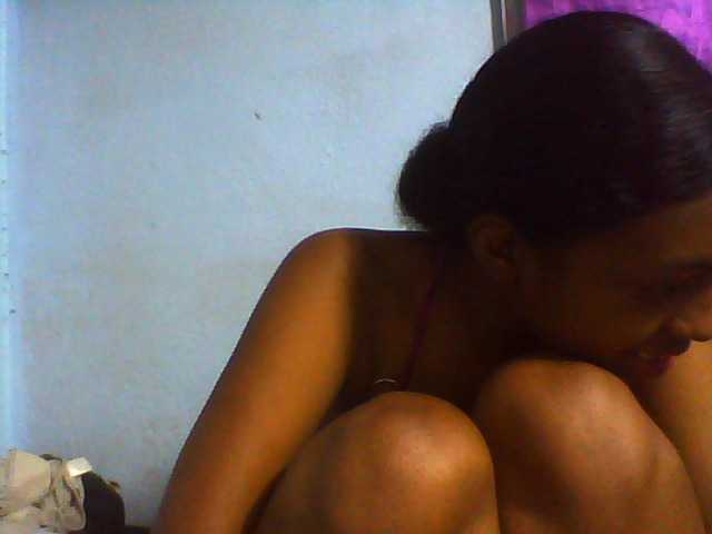 Tifatifa live cam on BongaCams