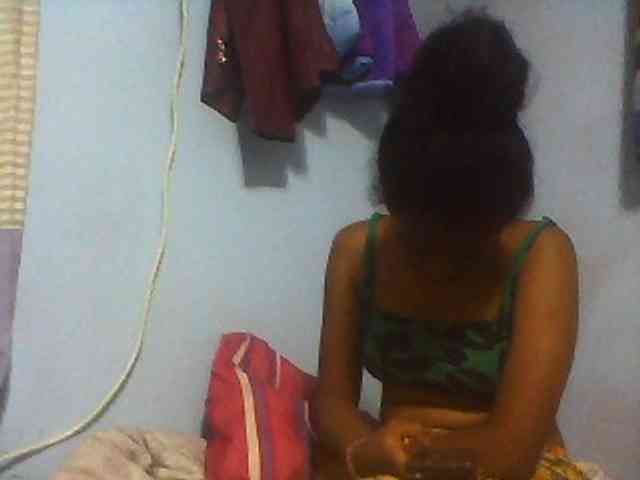 tifatifa's live room