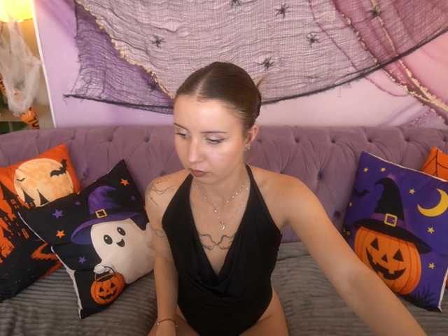 VeraWest live cam on BongaCams