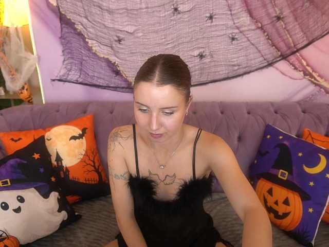 VeraWest live cam on BongaCams