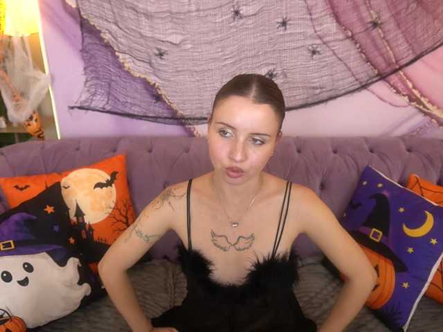 VeraWest live cam on BongaCams