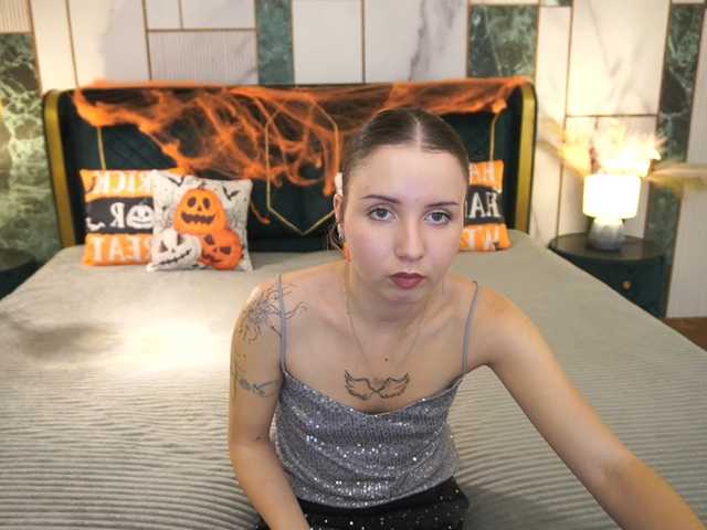 VeraWest live cam on BongaCams