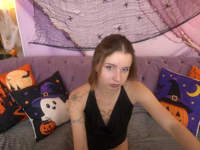 VeraWest live cam on BongaCams