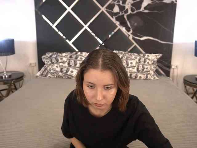 Model: VeraWest
