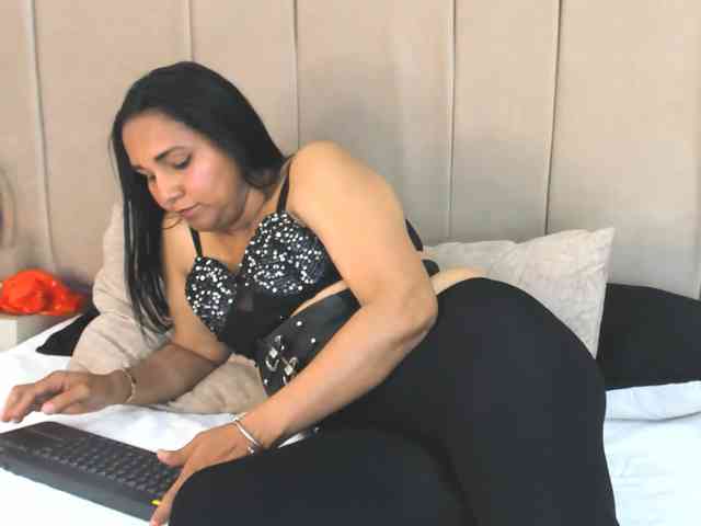 EstemyRuiza webcam