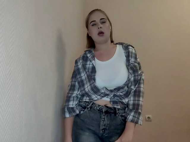 LigiaCovill live cam on BongaCams