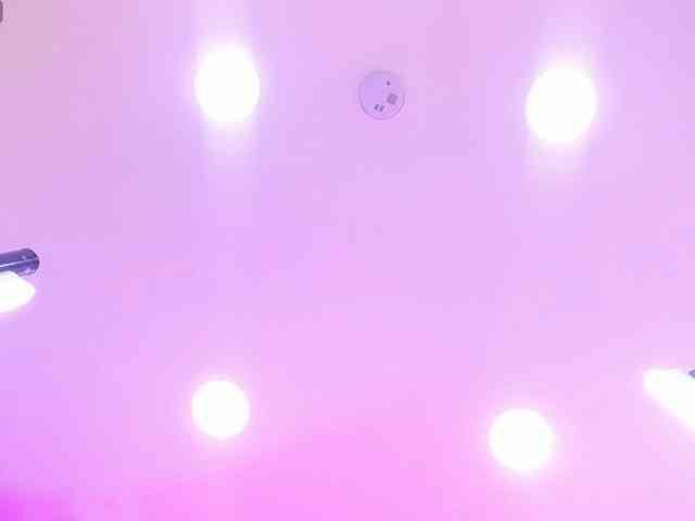 Emiilyy-Stonee