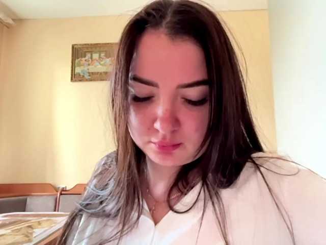 Перейти в чат VickyFujita