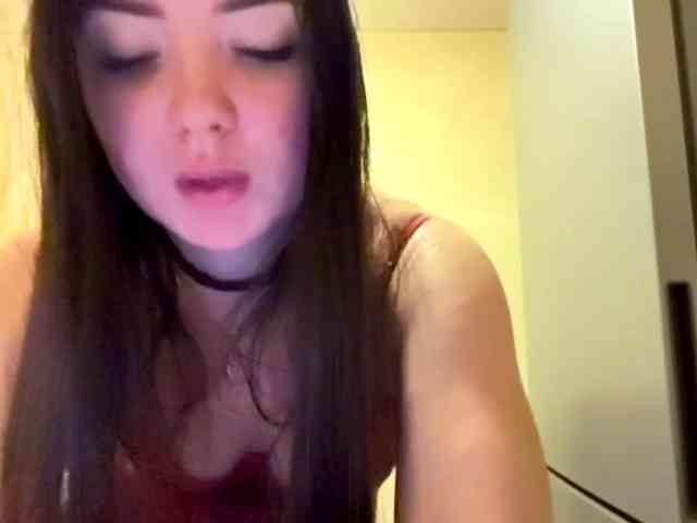 VickyFujita