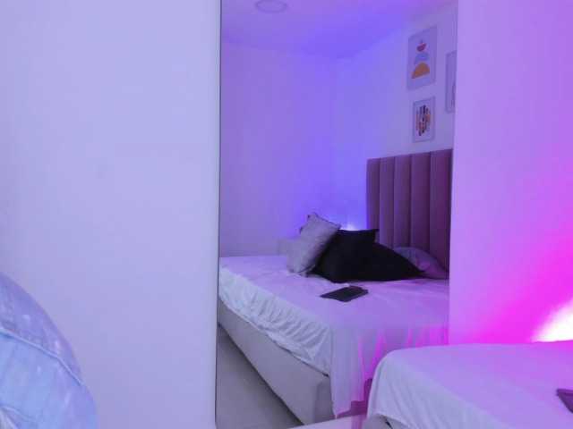 Victoriia-Vegaa live cam on BongaCams