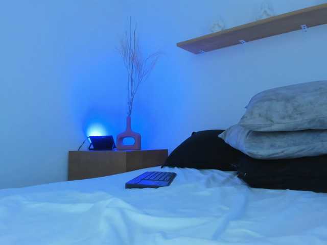 Victoriia-Vegaa live cam on BongaCams
