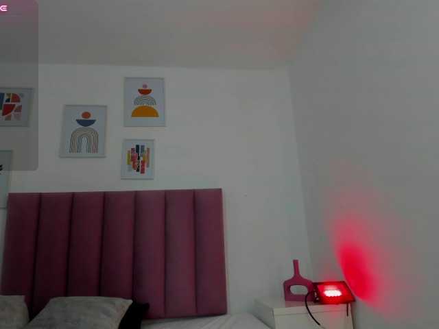 Victoriia-Vegaa live cam on BongaCams