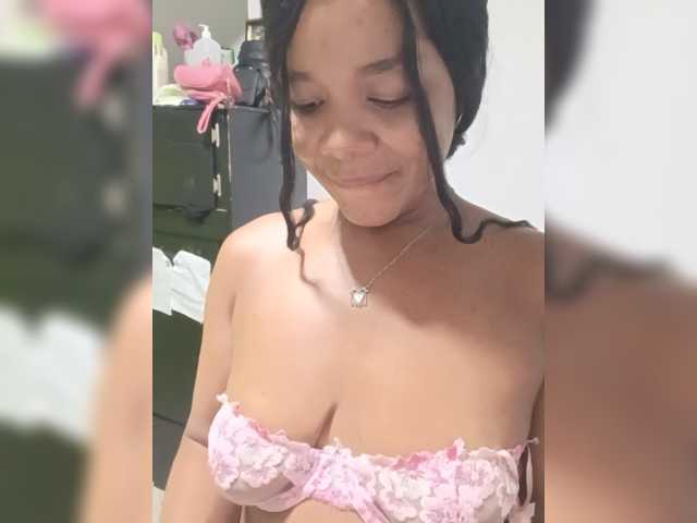 Marcela4 live cam on BongaCams