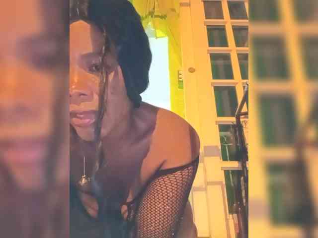 Marcela4 webcam