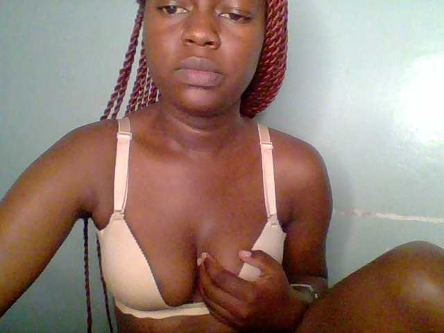 Chilli-spice live cam on BongaCams