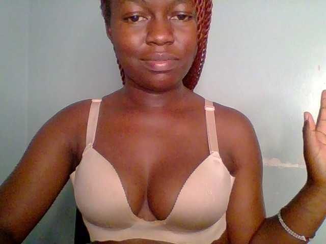 Chilli-spice live cam on BongaCams