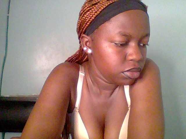 Chilli-spice live cam on BongaCams
