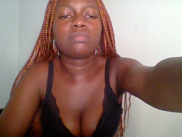 Chilli-spice live cam on BongaCams