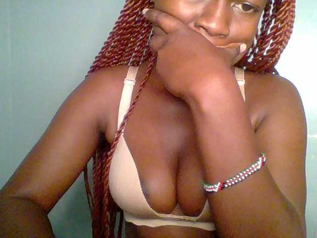 Chilli-spice live cam on BongaCams