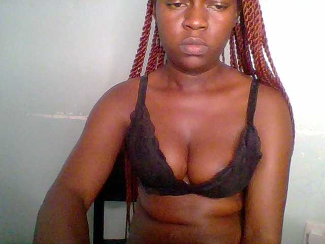Chilli-spice live cam on BongaCams