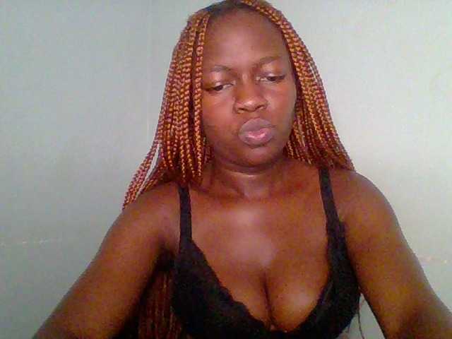 Chilli-spice live cam on BongaCams