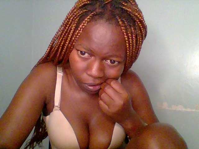 Chilli-spice live cam on BongaCams