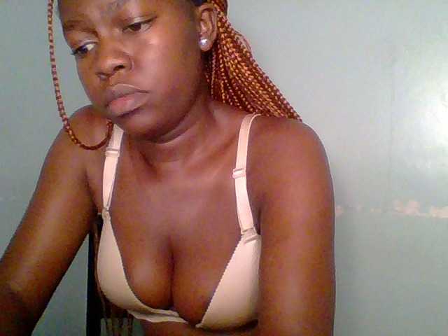 Chilli-spice live cam on BongaCams