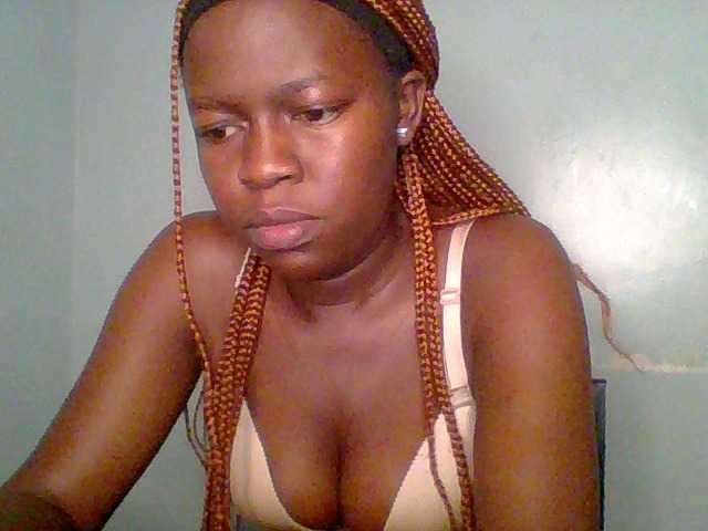 Chilli-spice live cam on BongaCams