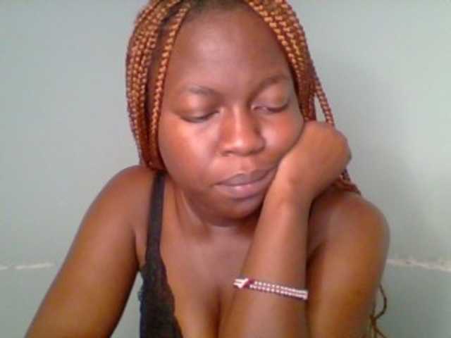 Chilli-spice live cam on BongaCams