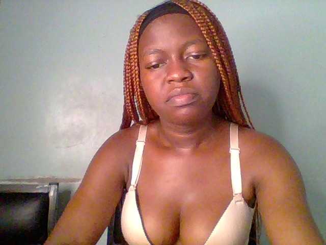 Chilli-spice live cam on BongaCams